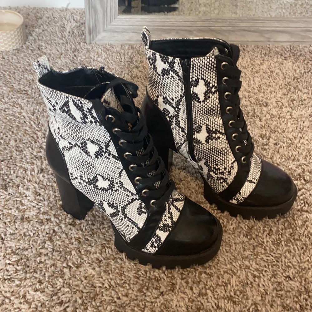 Star trail style boot